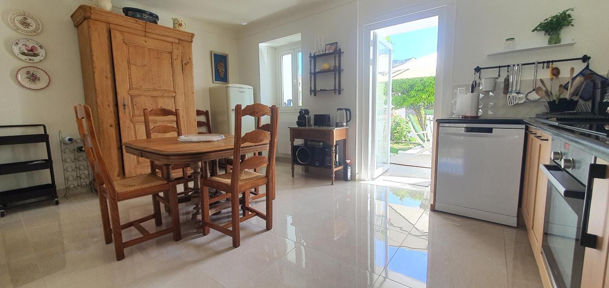 Charmant appartement en Rez de jardin Sartène Extérieur photo