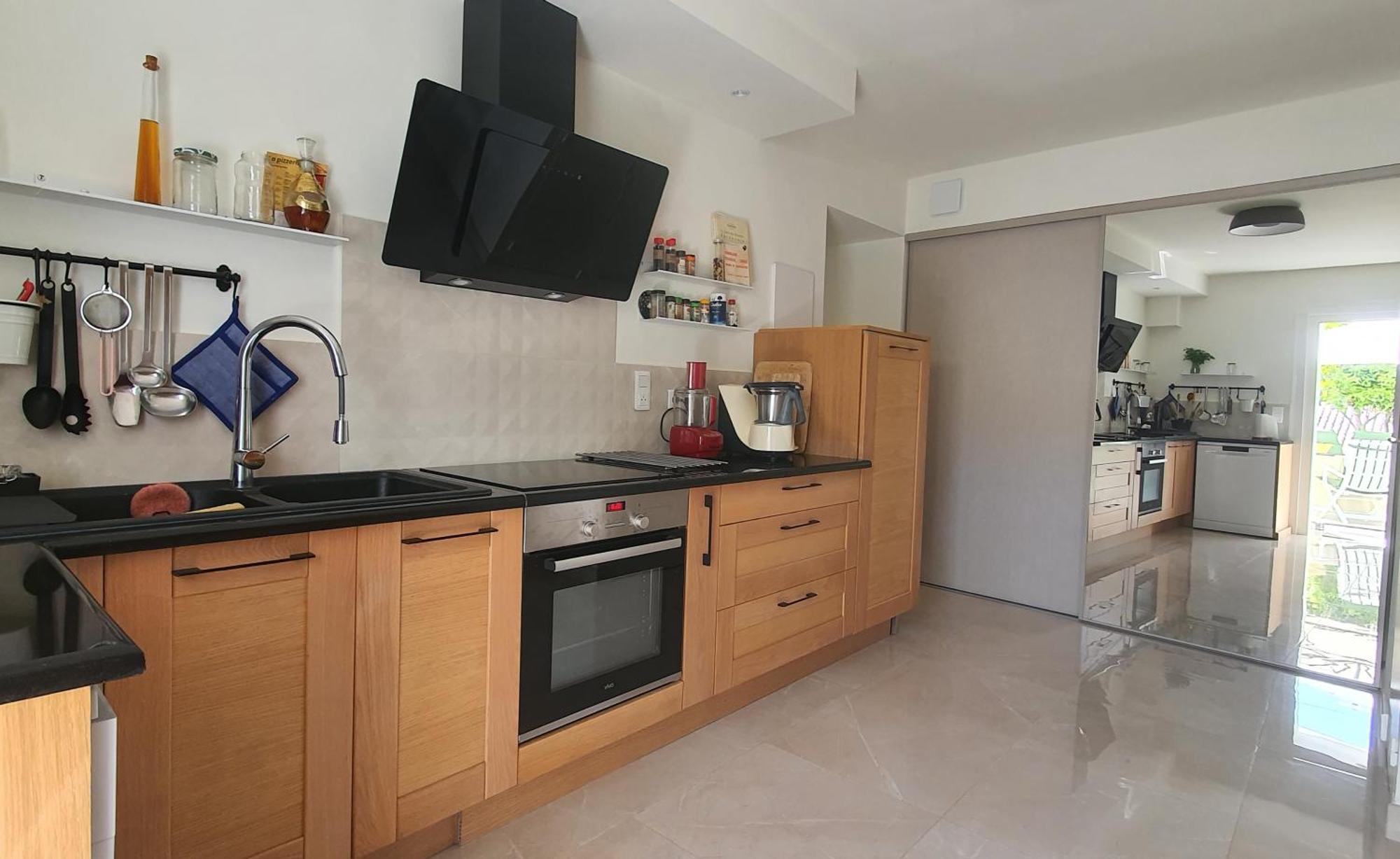 Charmant appartement en Rez de jardin Sartène Extérieur photo